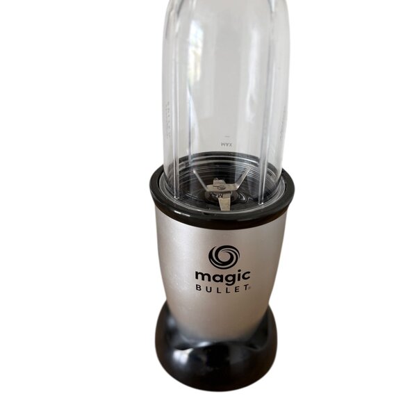 MAGIC BULLET  Essential Personal Blender Silver-MBR 0301 - Picture 1 of 8